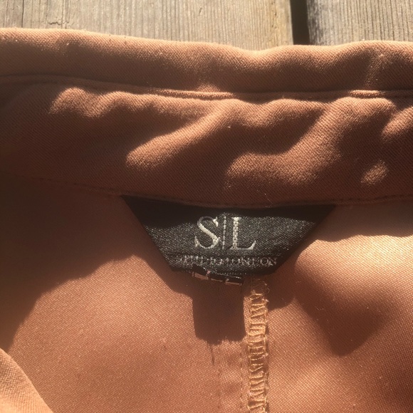 S L Studio London Woman’s Medium Long Sleeved - Picture 2 of 7